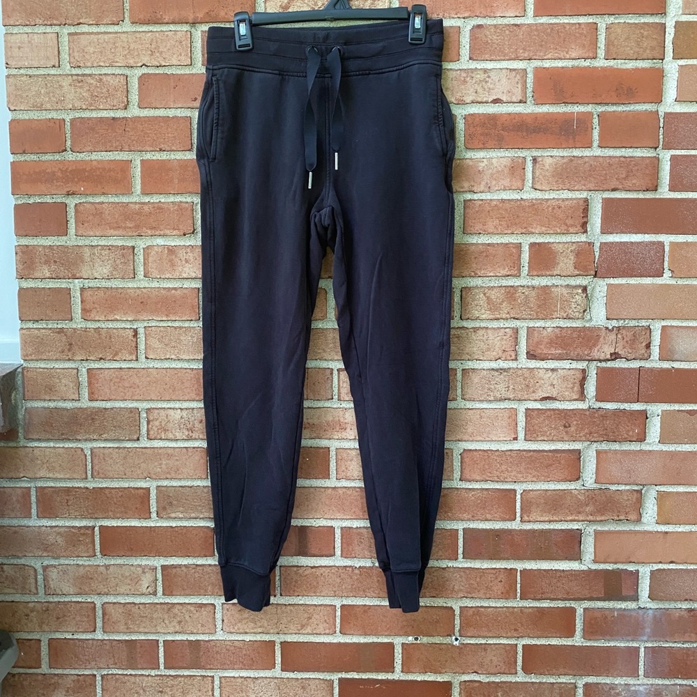 ATHLETA JOGGER SWEATPANTS